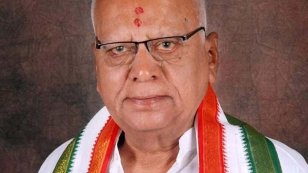 Ex Minister Adilabad Congress Leader C ramachandra Reddy passes away