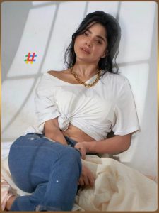 Divya (5)