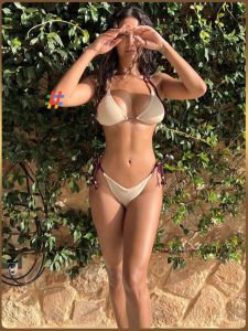 Esha (4)