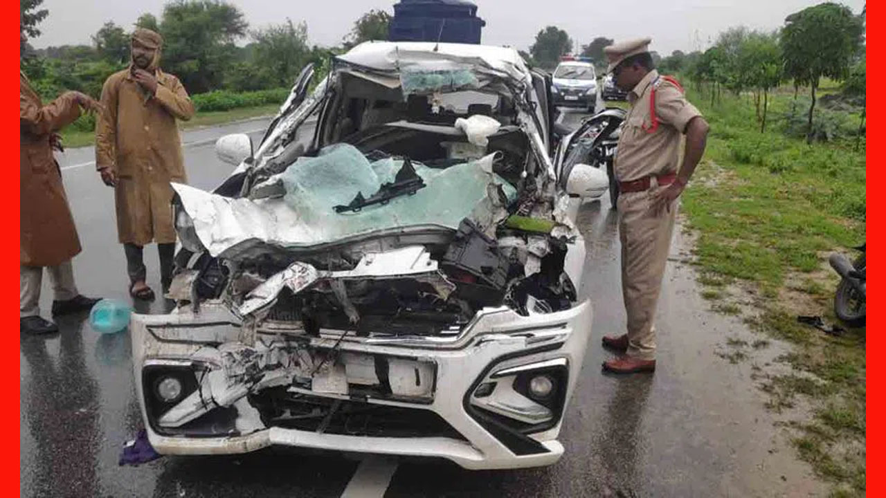 Road Accident : నారాయణపేట జిల్లాలో ఘోర రోడ్డు ప్రమాదం..ఇద్దరి మృతి