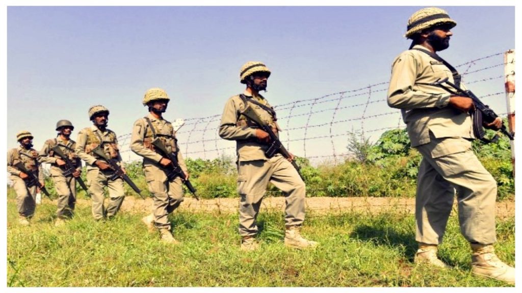 Pakistan Arrest Indians