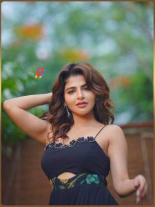 Iswarya (3)