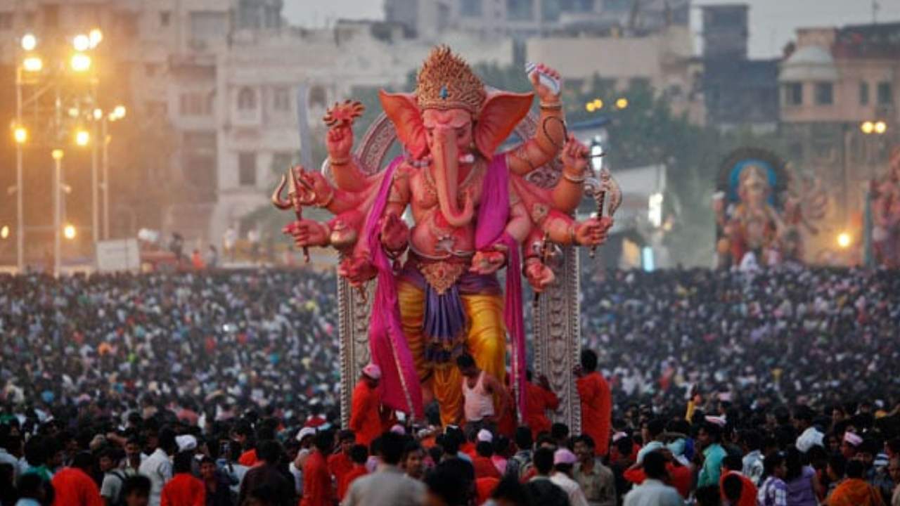 Ganesh Festival: గణేష్ ఉత్సవాలు ఎప్పుడూ మొదలయ్యాయో తెలుసా..?