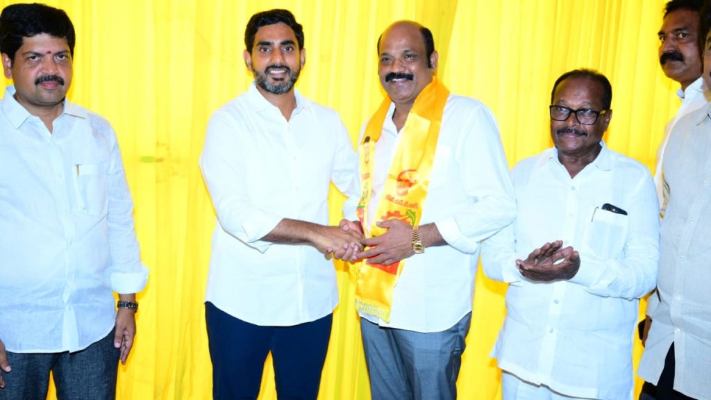 Yarlagadda Venkatrao Joins TDP