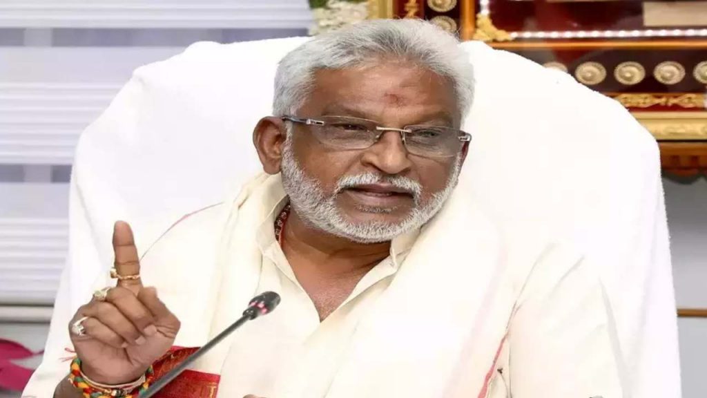 YCP Leader Yv Subbareddy comments on Vizag Capital