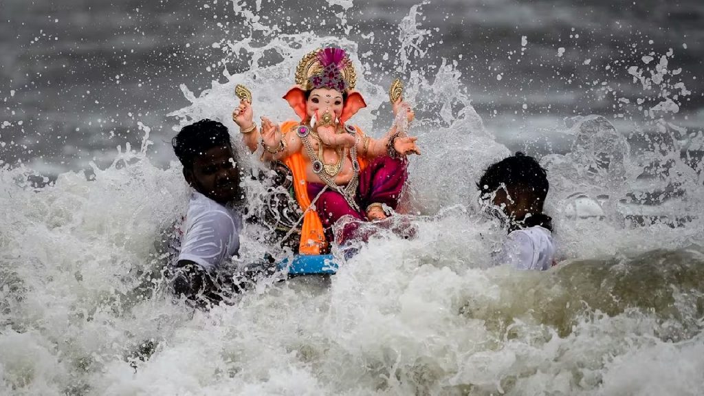 Ganesh immersion