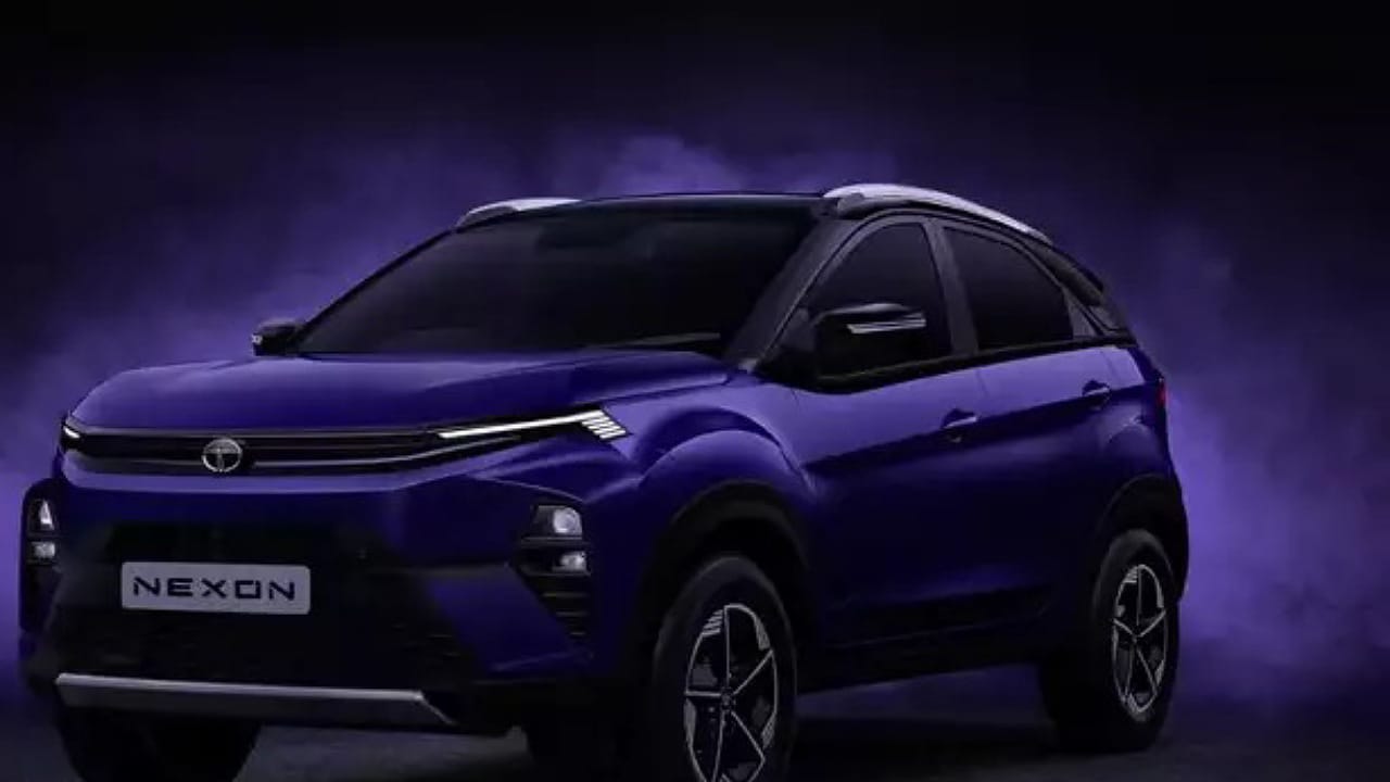 Tata Nexon Facelift: తక్కువ ధరకే అద్భుతమైన ఫీచర్లతో అదరగొడుతున్న టాటా నెక్సాన్ కార్?