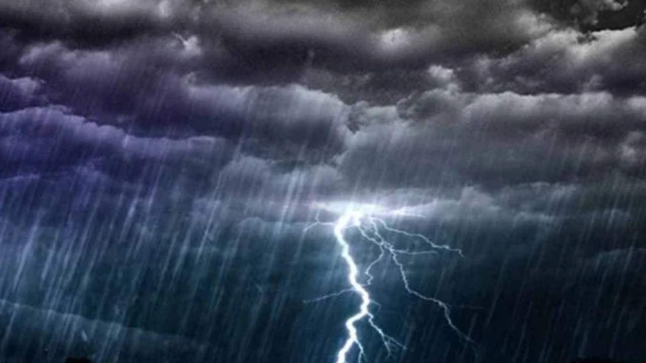 Thunderstorm : ఒడిశాలో పిడుగుల బీభత్సం.. ఏకంగా 2 గంటల్లో 61 వేల పిడుగులు