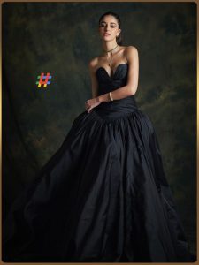 Ananaa (1)