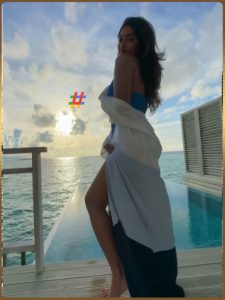 Esha (4)