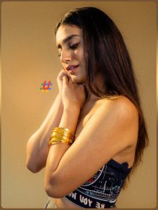 Priya (5)
