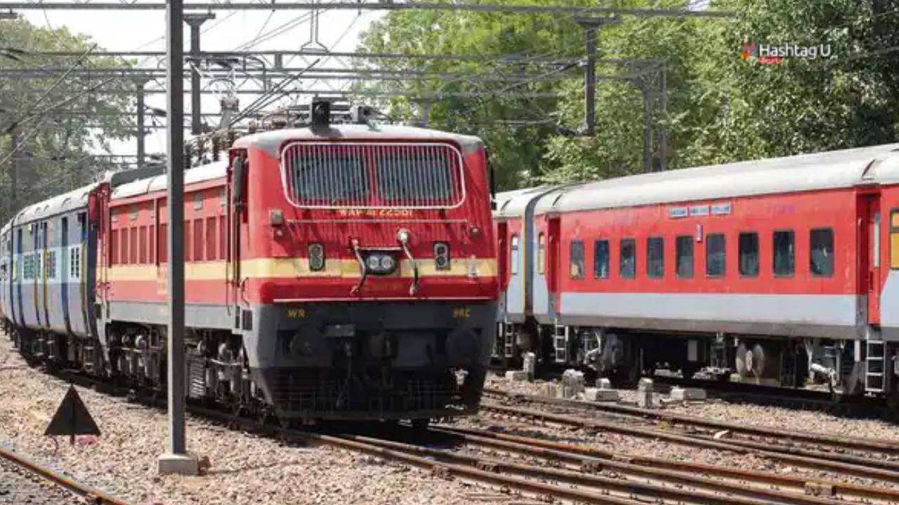 Diwali Special Trains : దీపావళి స్పెషల్ ట్రైన్స్.. తెలుగు రాష్ట్రాల మీదుగా నడిచేవి ఇవే