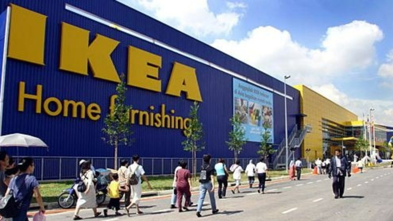 IKEA : బ్యాగ్‌కు రూ.20 వ‌సూలు చేసిన ఐకియా.. షాక్ ఇచ్చిన వినియోగ‌దారుల కోర్టు