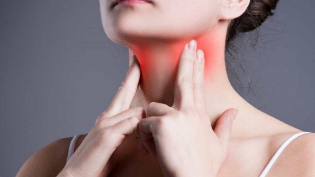 Throat Pain Reduce with Home Tips Follow These Tips