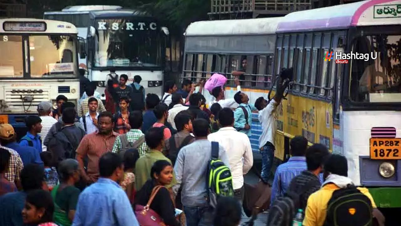 Sankranti Special Buses : సంక్రాంతికి స్పెషల్ బస్సులు.. ఏపీఎస్‌ఆర్టీసీ  6,795.. టీఎస్ఆర్టీసీ 4,484