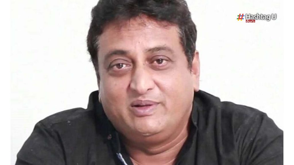 30 Years Prudhvi Hot Commen