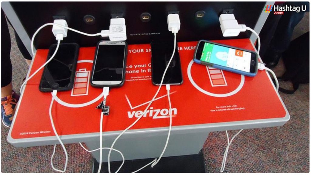 Are You Charging Your Phone In Such Places.. But Be Careful, The Phone Is Sure To Get Hacked..