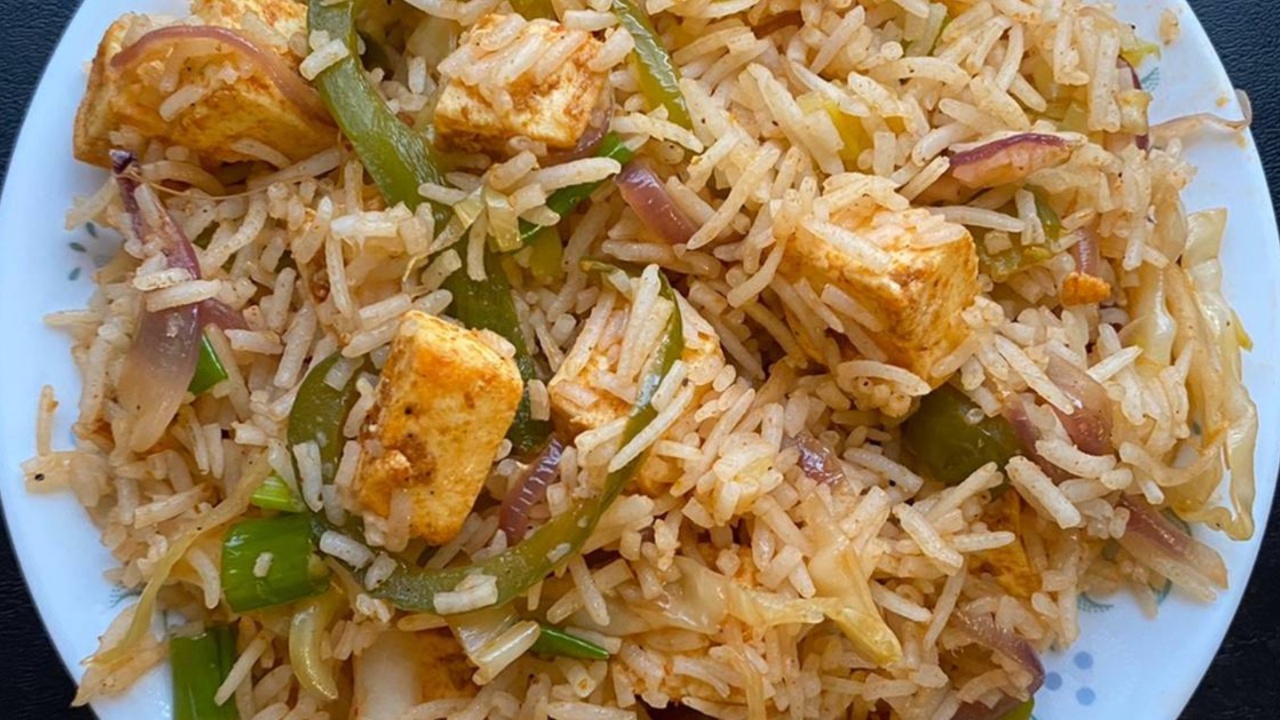 Paneer Fried Rice: వెరైటీగా ఉండే పన్నీర్ ఫ్రైడ్ రైస్.. సింపుల్ గా ఇంట్లోనే చేసుకోండిలా?