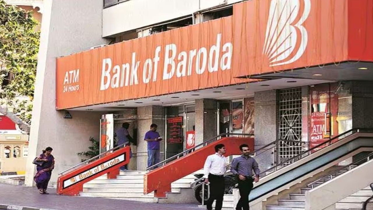 Bank Of Baroda: బ్యాంక్ ఆఫ్ బరోడా క‌స్ట‌మ‌ర్ల‌కు గుడ్ న్యూస్‌.. రీజ‌న్ ఇదే..!