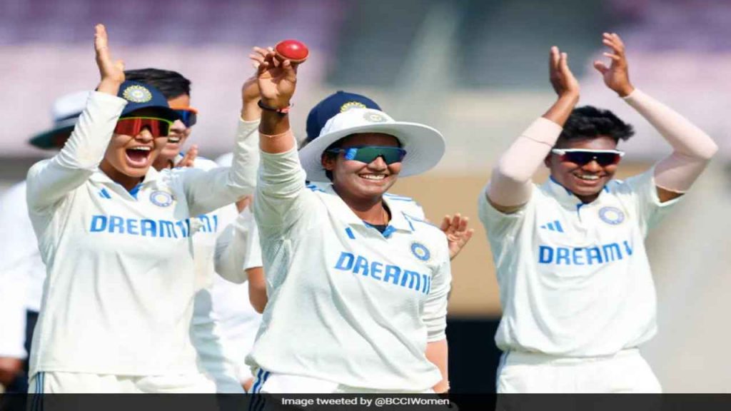 India Thrash England