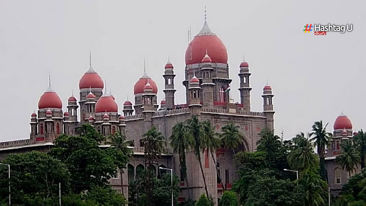 Telangana High Court : మసీదుల్లోకి మహిళలను అనుమతించాలి – తెలంగాణ హైకోర్టు