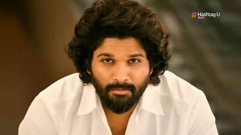 Atlee Boyapati In Betweem Trivikram For Allu Arjun