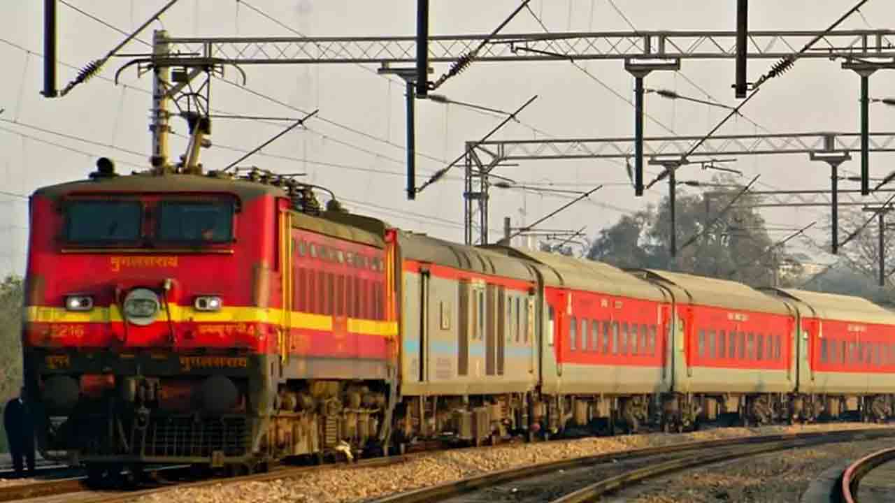 Telangana Express: హైదరాబాద్-న్యూఢిల్లీ మధ్య తెలంగాణ ఎక్స్‌ప్రెస్ షెడ్యూల్ మార్పు