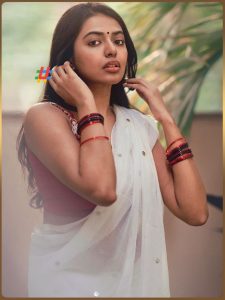 Shivani (4)
