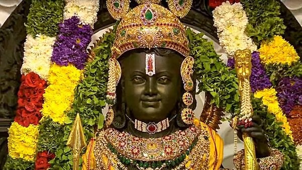 Ram Lalla Idol: బాల రాముడుకి 11 కోట్ల బంగారు కిరీటం…విరాళంగా ఇచ్చిన వజ్రాల వ్యాపారి