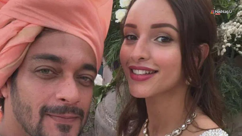 Animal Beauty Tripti Dimri Love With Business Man Sam Merchant
