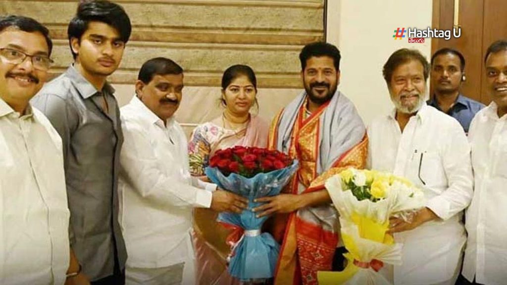 Brs Leaders Join Congress