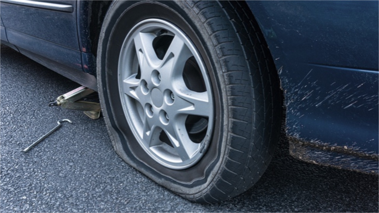 Tyre Punctures: కార్ల టైర్లు ఎన్ని పంక్చర్ల తర్వాత మార్చాలి.. ట్యూబ్,ట్యూబ్‌లెస్ టైర్ల మధ్య ఇదే?