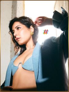 Raashi (4)