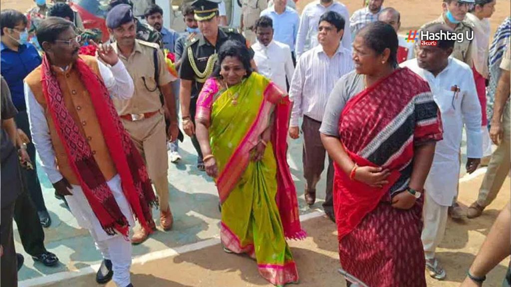 Governor Tamilisai Visits M