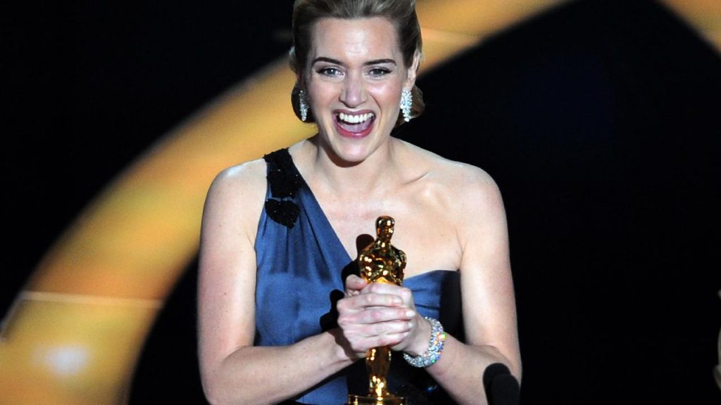 Do You Know where Kate Winslet keeps her Oscar Award