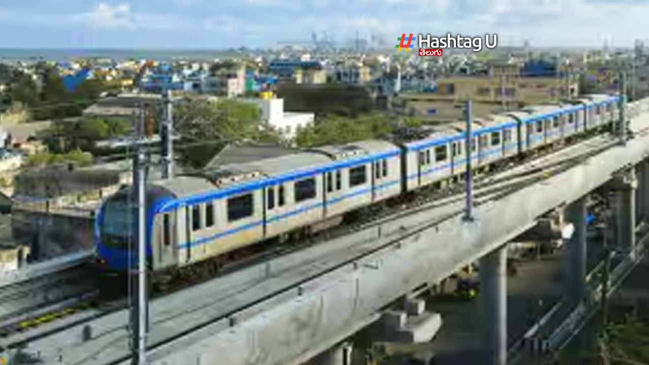 Delhi Metro: ఢిల్లీలో హై అలర్ట్‌.. మూడు మెట్రో స్టేషన్లను మూసివేత