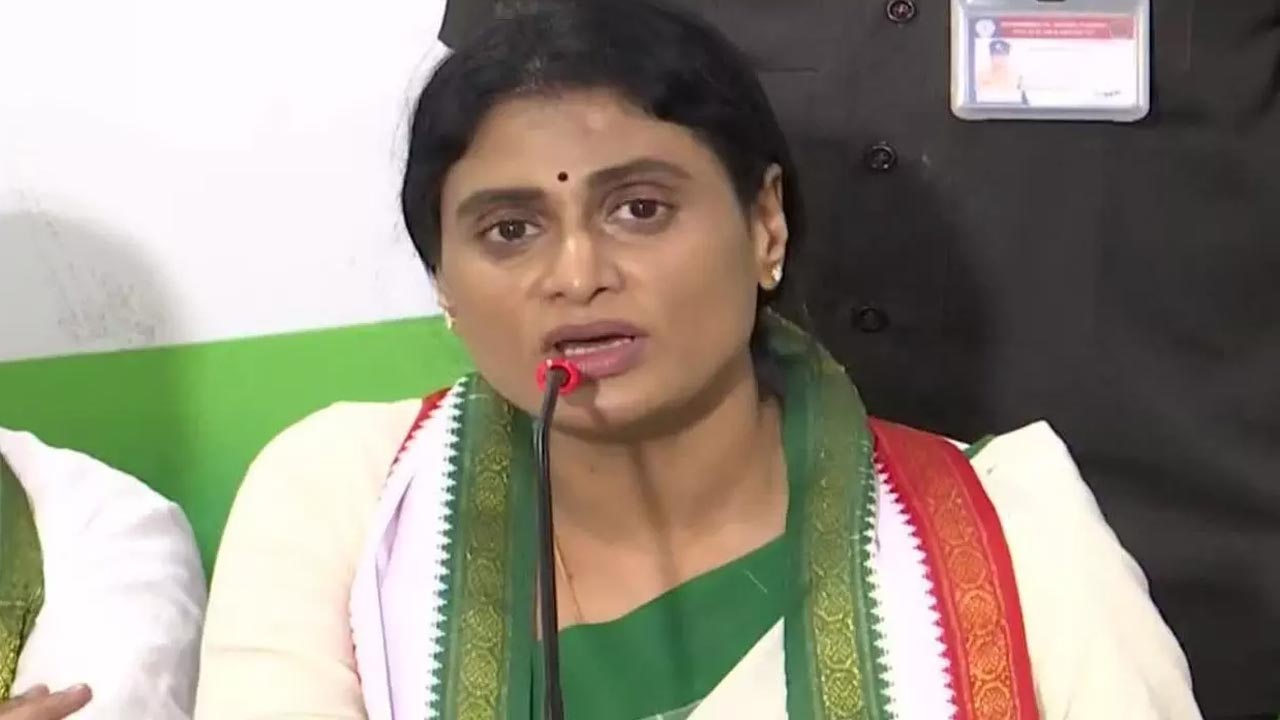 YS Sharmila: ఆయన మాట వల్లే ఏపీ రాజకీయాల్లోకి వచ్చాః షర్మిల