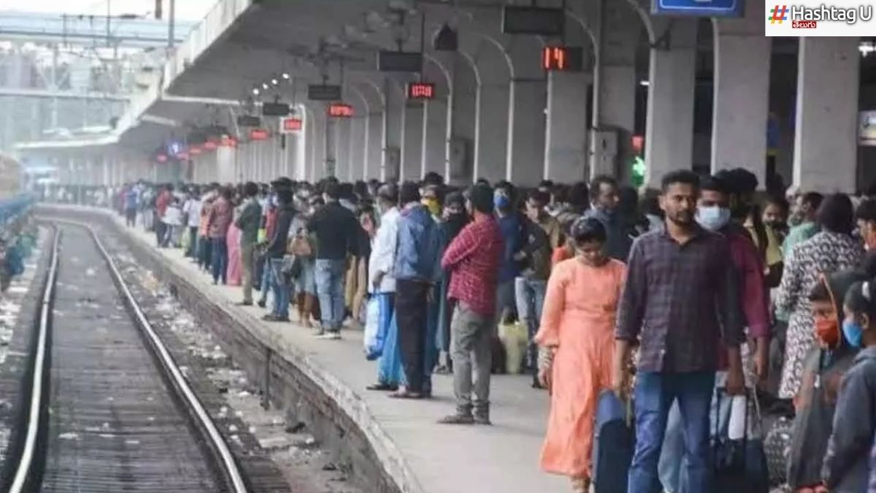 AP Trains Halting : స్పెషల్ ట్రైన్లు రయ్ రయ్.. ఏపీలో హాల్టింగ్స్ ఇవే