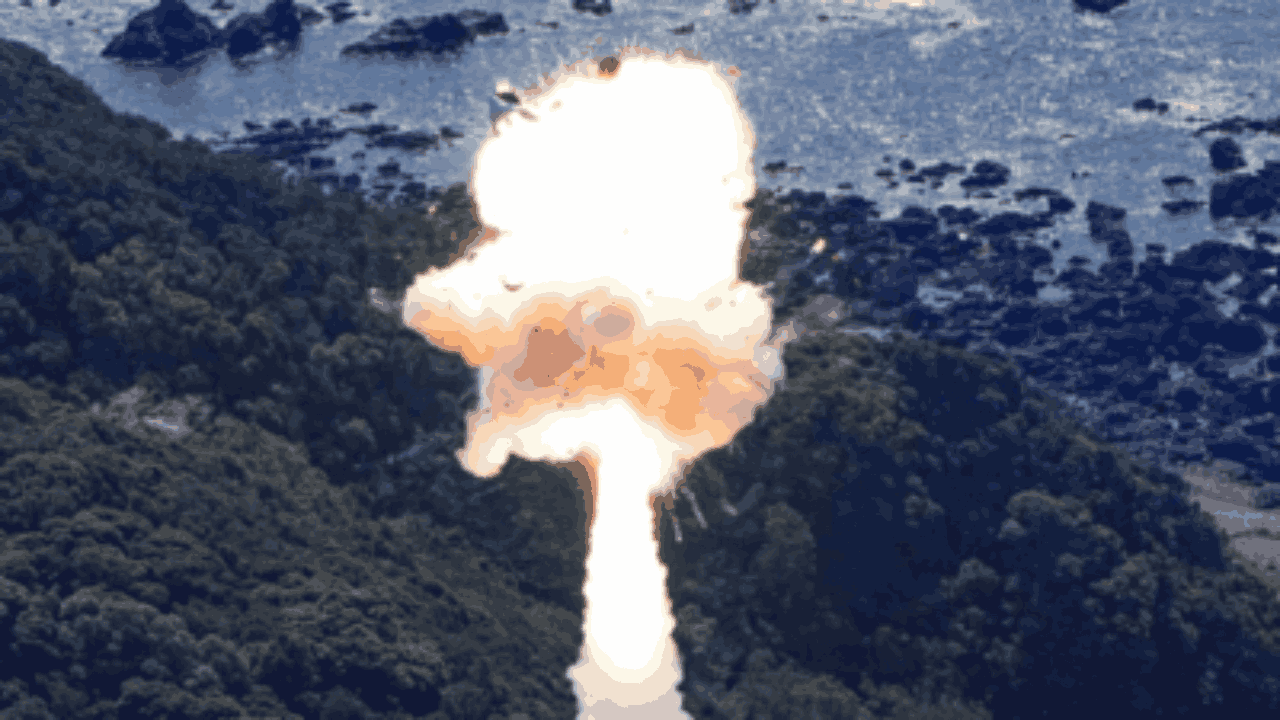 Japan Rocket: పేలిపోయిన జపాన్‌ తొలి ప్రైవేట్‌ రాకెట్‌.. వీడియో వైర‌ల్‌..!