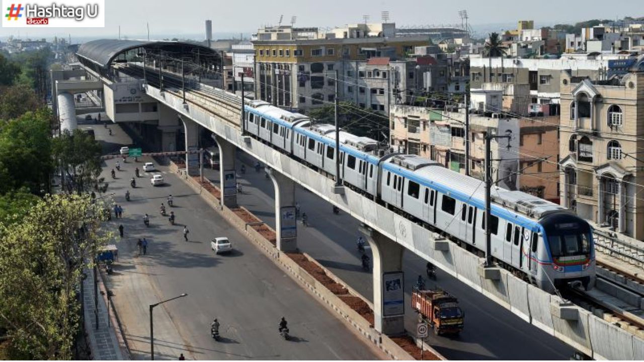 Metro To Airport : మెట్రోలో ఎక్కడి నుంచైనా ఎయిర్‌పోర్టుకు రూ.200 మాత్రమే !