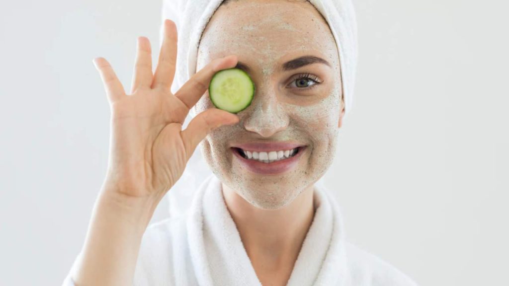 These Face Packs help in Summer for better Skin