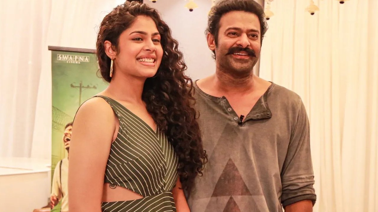 Prabhas : ప్రభాస్ ఒక పెద్ద చెఫ్ టీంతో ట్రావెల్ చేస్తుంటారు.. ఫరియా అబ్దుల్లా