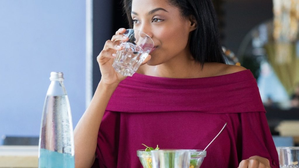 don't drink water immediately after eating food