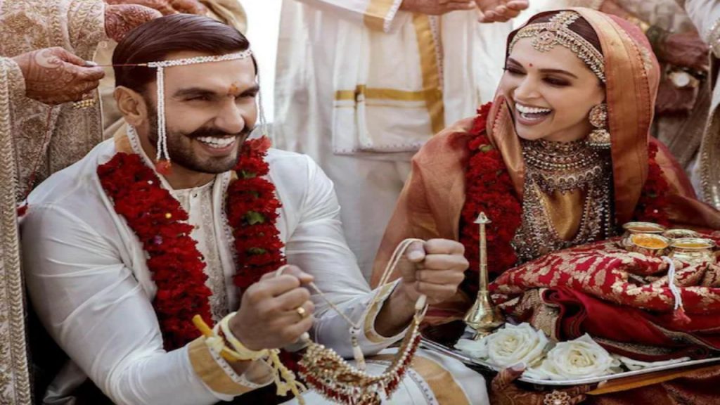 Ranveer Singh Removes His Wedding Photos With Deepika Padukone In Instagram