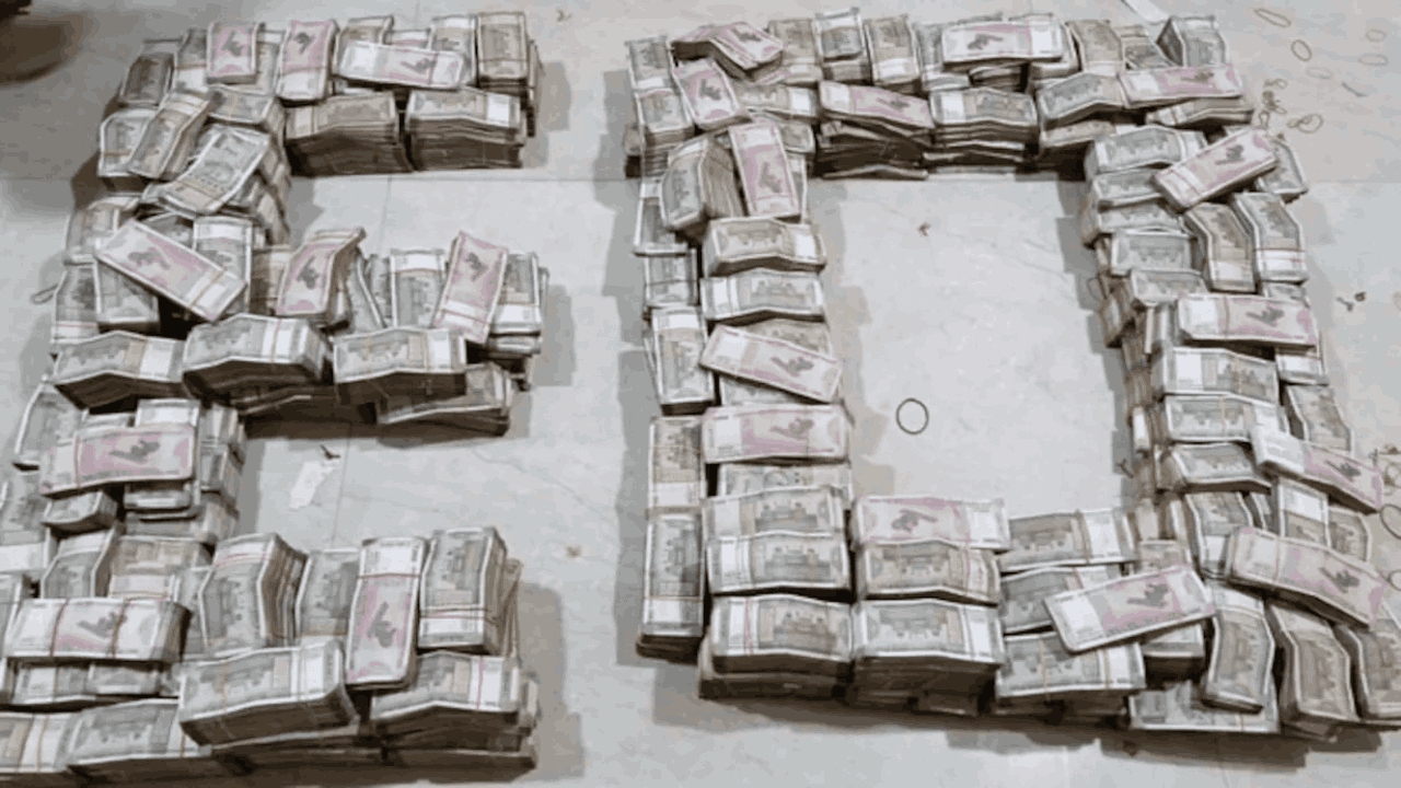 Cash Found In Raid: ఈడీ దాడులు.. భారీగా న‌గ‌దు స్వాధీనం
