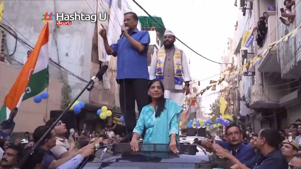 She is like 'Jhansi ki Rani'.. CM Kejriwal