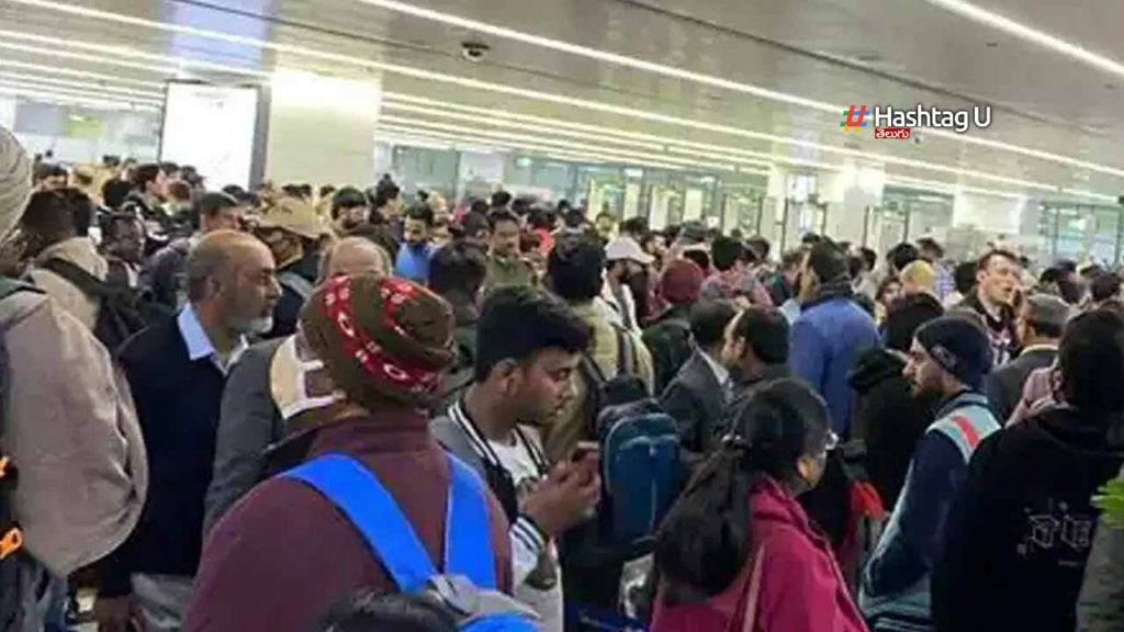 Heavy Rush In Airports