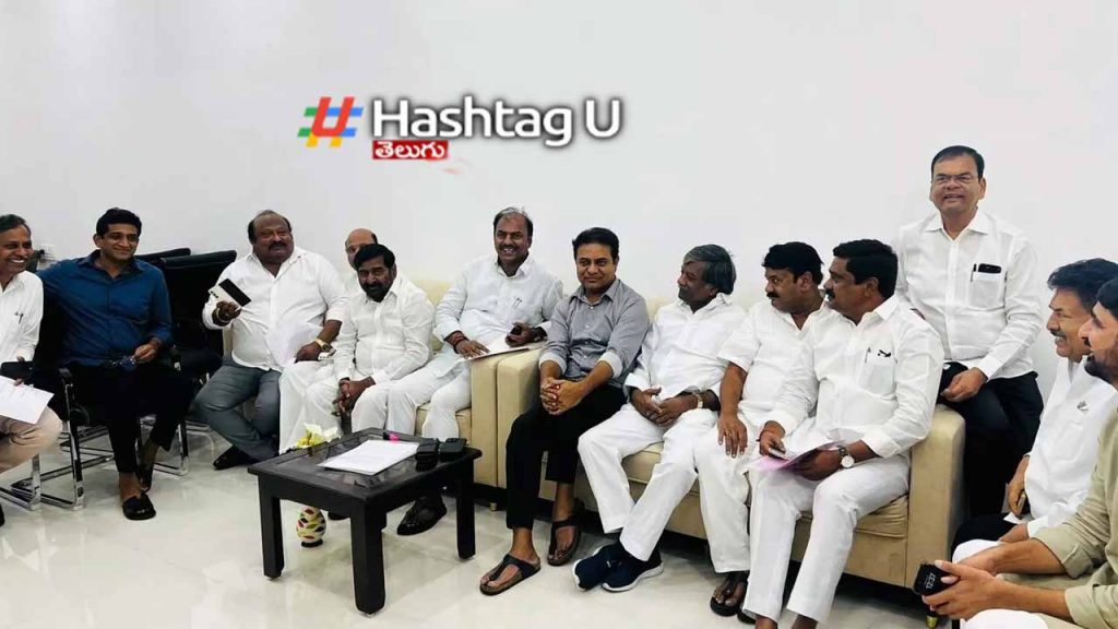 Gadwal MLA Bandla Krishna Mohan Reddy re-joins to BRS
