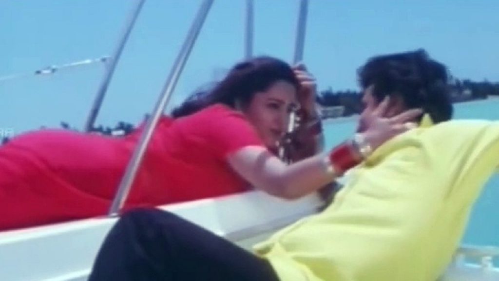 Krishna Vamsi, Anthahpuram, Soundarya, Asalem Gurthukuradhu Song