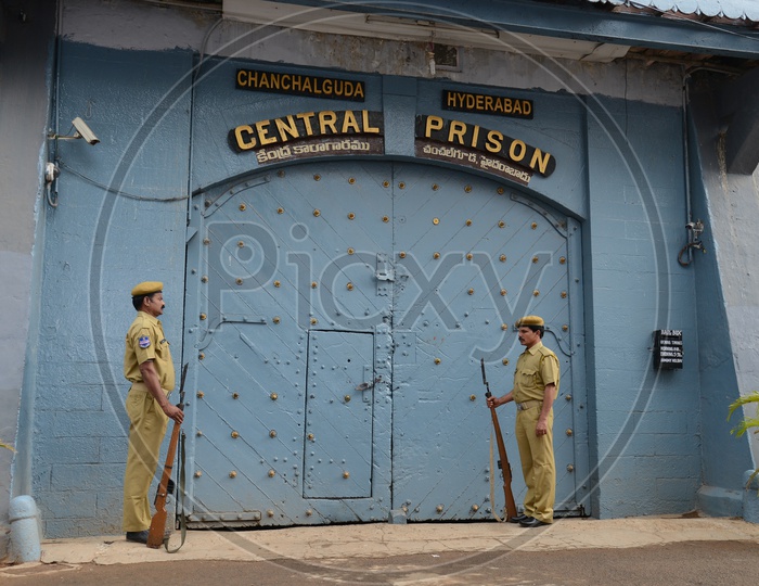 Cherlapalli Prisoners: 213 మంది ఖైదీలకు క్షమాభిక్ష పెట్టిన రేవంత్ ప్రభుత్వం